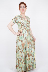 Short sleeve dress