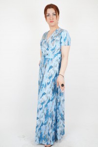 Short-sleeved dress