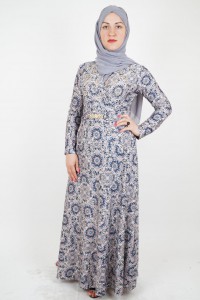 Brooch detailed dress